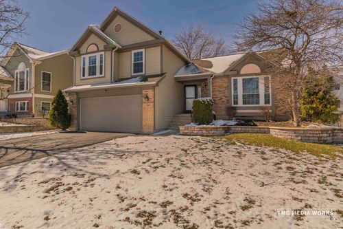 3540 Fairfax Ct W, Aurora, IL, 60504-6166 | Card Image