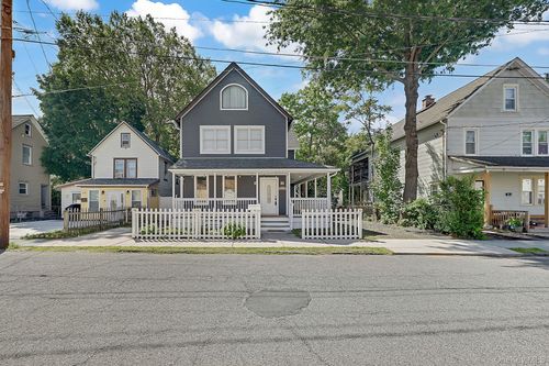 33 Seward Ave, Port Jervis, NY, 12771-2521 | Card Image