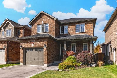 82 Nathan Cres, House other with 3 bedrooms, 3 bathrooms and 3 parking in Barrie ON | Image 1