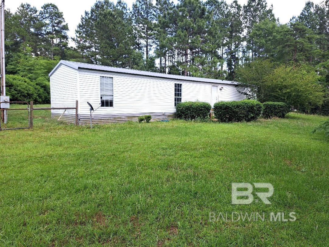 Burgett Ln, Robertsdale, AL 36567