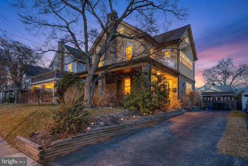 327 Congress Ave, LANSDOWNE, PA, 19050-1044 | Card Image