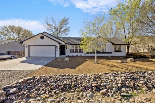 5445 N Mesquite Dr, Prescott Valley, AZ, 86314-4211 | Card Image