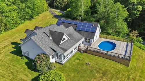 40 Brookside Ln, Hinesburg, VT, 05461-8302 | Card Image