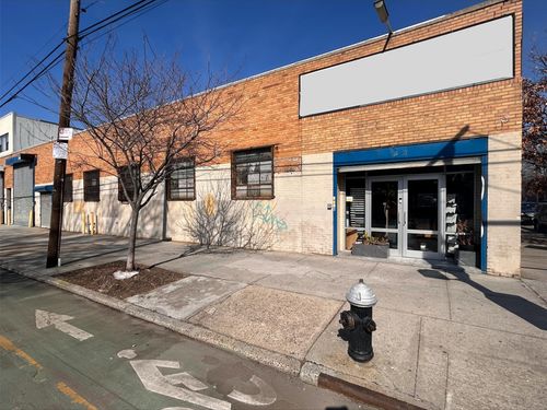 36 20th Ave, Astoria, NY, 11105-1621 | Card Image