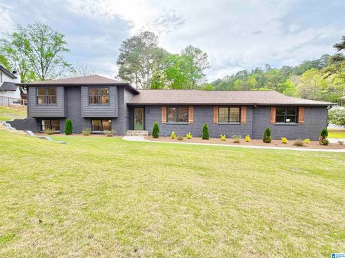 2354 Tyrol Pl, VESTAVIA HILLS, AL, 35216-4267 | Card Image