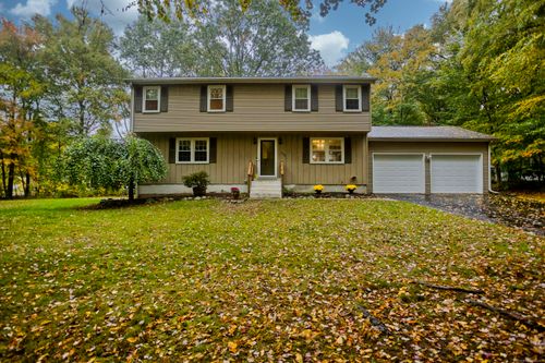 125 Apple Road, Tolland, CT, 06084 | Card Image