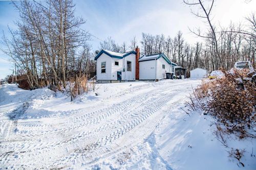 5111 47 Ave, Sylvan Lake, AB, T4S1G9 | Card Image