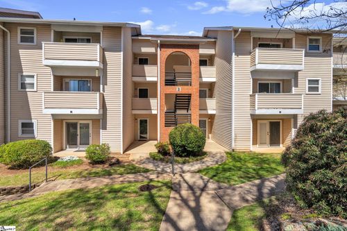 unit-202b-2601 Duncan Chapel Rd, Greenville, SC, 29617-7238 | Card Image