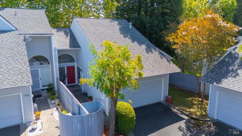 187-2791 Mcbride Ln, Santa Rosa, CA, 95403-2766 | Card Image