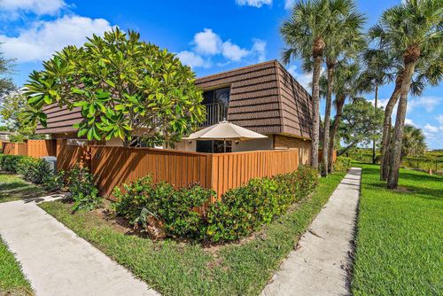 2316 23rd Ct, Jupiter, FL, 33477-9047 | Card Image