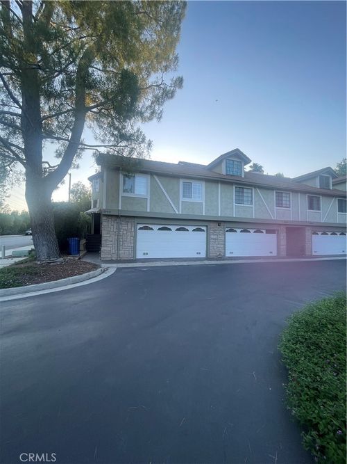 29631 Canwood St, Agoura Hills, CA, 91301 | Card Image