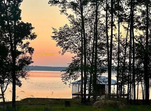 21581 Joe Paul Ln, Chandler, TX, 75758-5836 | Card Image