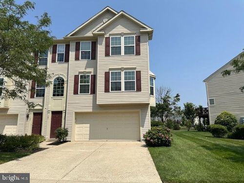121 Helen Dr, Cinnaminson, NJ, 08077-1579 | Card Image