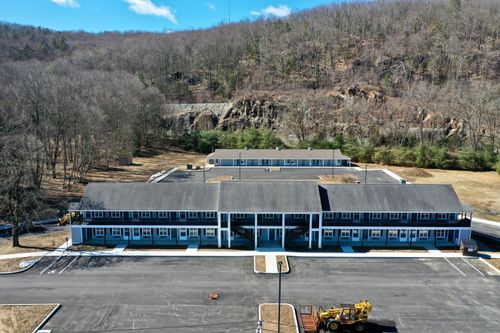 unit-107-1030 Federal Rd, Brookfield, CT, 06804-1161 | Card Image