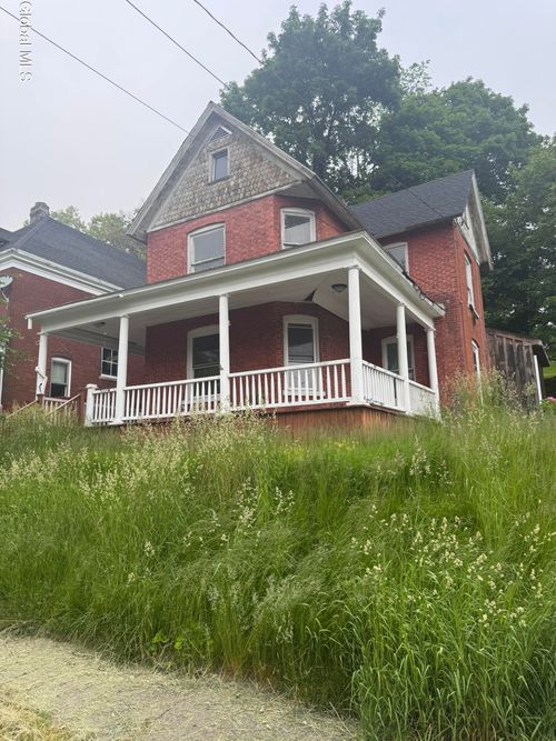 21 Monroe St, St. Johnsville, NY, 13452-1126 | Card Image