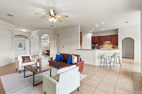 3339 Harvest Hill Blvd, Santa Clara, TX, 78124-1372 | Card Image