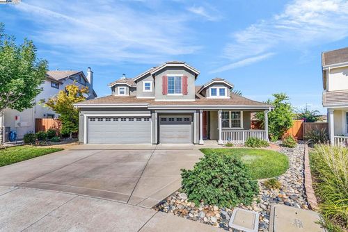 388 Wentworth Ct, Brentwood, CA, 94513-5028 | Card Image