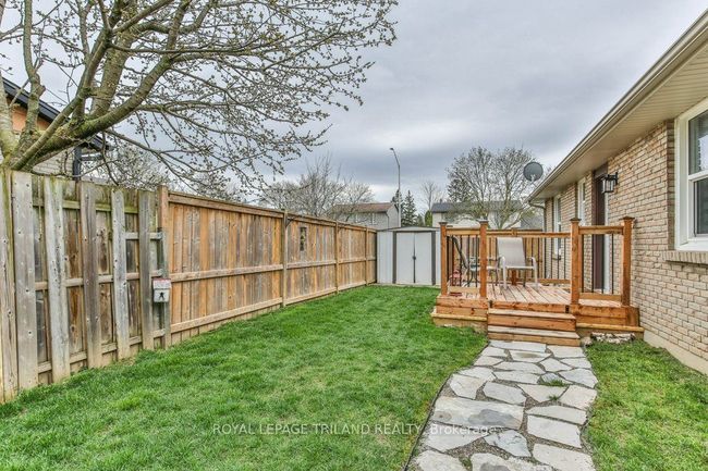 834 Viscount Rd, House other with 3 bedrooms, 2 bathrooms and 4 parking in London ON | Image 32