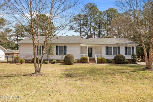 108 S Eden Dr, Washington, NC, 27889-3150 | Card Image