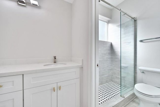7607 Bankside Dr, House other with 3 bedrooms, 4 bathrooms and 2 parking in Houston TX | Image 30