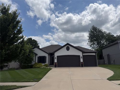 9001 N Norton Ave, Kansas City, MO, 64156-4503 | Card Image