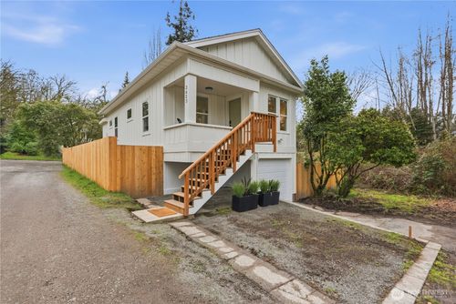 2623 Sw Yancy St, Seattle, WA, 98126-2542 | Card Image