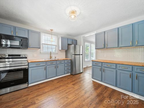 187 1/2 W End St, chester, SC, 29706 | Card Image