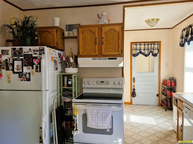1112 10 Th St, House other with 3 bedrooms, 2 bathrooms and 1 parking in Auburn NE | Image 7
