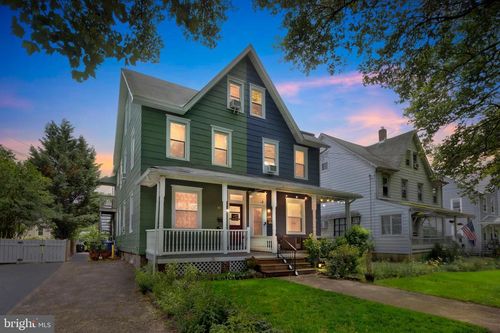 411 7th St, Riverton, NJ, 08077-1409 | Card Image