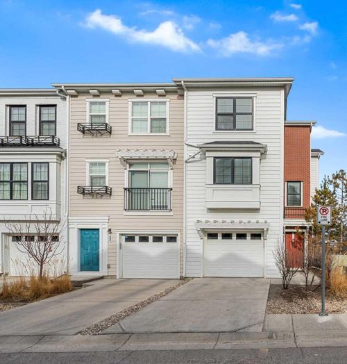 202 Nolanfield Villas Nw, Calgary, AB, T3R0T9 | Card Image