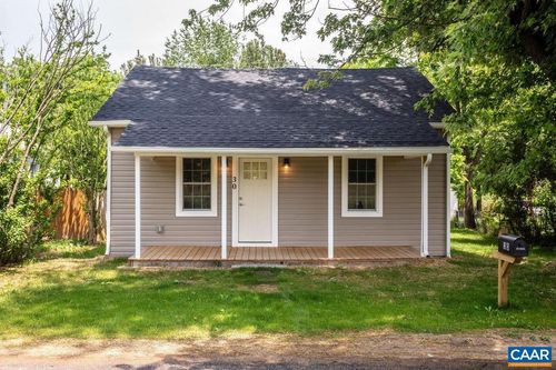 30 Bear St, CHURCHVILLE, VA, 24421-2513 | Card Image