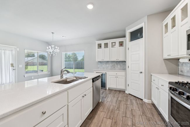 13936 S Ironwood Pl, House other with 3 bedrooms, 2 bathrooms and null parking in Glenpool OK | Image 12