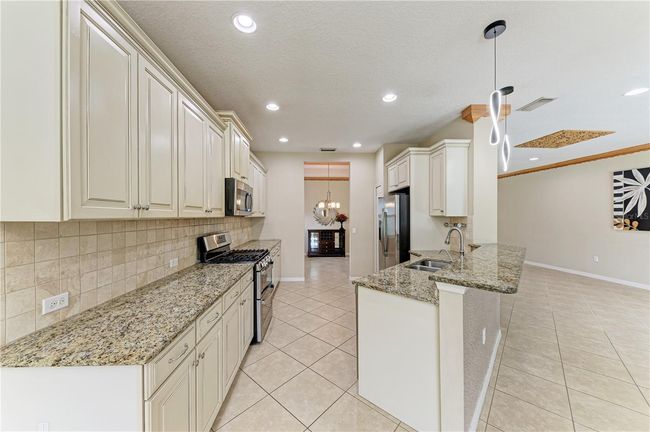 6516 Palm Leaf Ct, House other with 3 bedrooms, 2 bathrooms and null parking in SARASOTA FL | Image 18