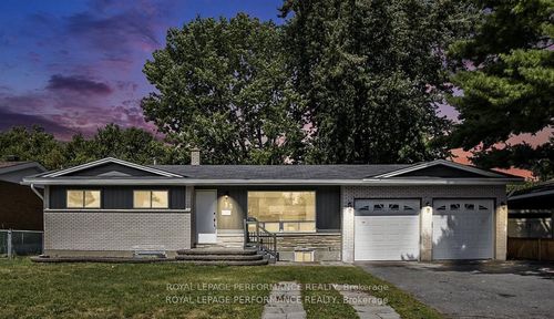 33 Majestic Dr, Nepean, ON, K2G1C6 | Card Image