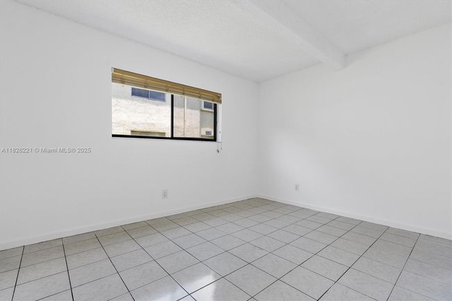 APT-511 - 1125 S Flagler Ave, Condo with 2 bedrooms, 2 bathrooms and null parking in Pompano Beach FL | Image 31