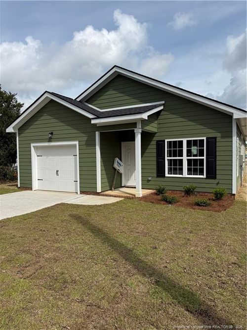 308 Lee Street, Spring Lake, NC, 28390 | Card Image