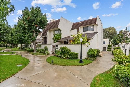 6249 Randi Avenue, Woodland Hills, CA, 91367 | Card Image