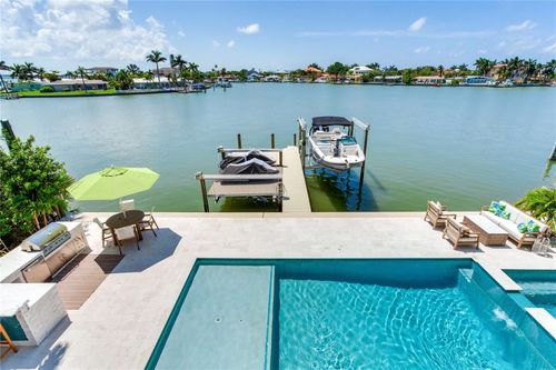 17081 Dolphin Dr, NORTH REDINGTON BEACH, FL, 33708-1316 | Card Image