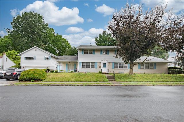 Emaus Ave, Allentown, PA 18103