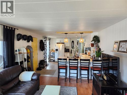 5-606 Edward St, Revelstoke, BC, V0E2S0 | Card Image