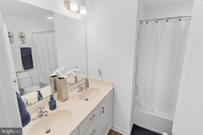 15 Kirby Ct, Townhouse with 3 bedrooms, 3 bathrooms and null parking in BUNKER HILL WV | Image 17