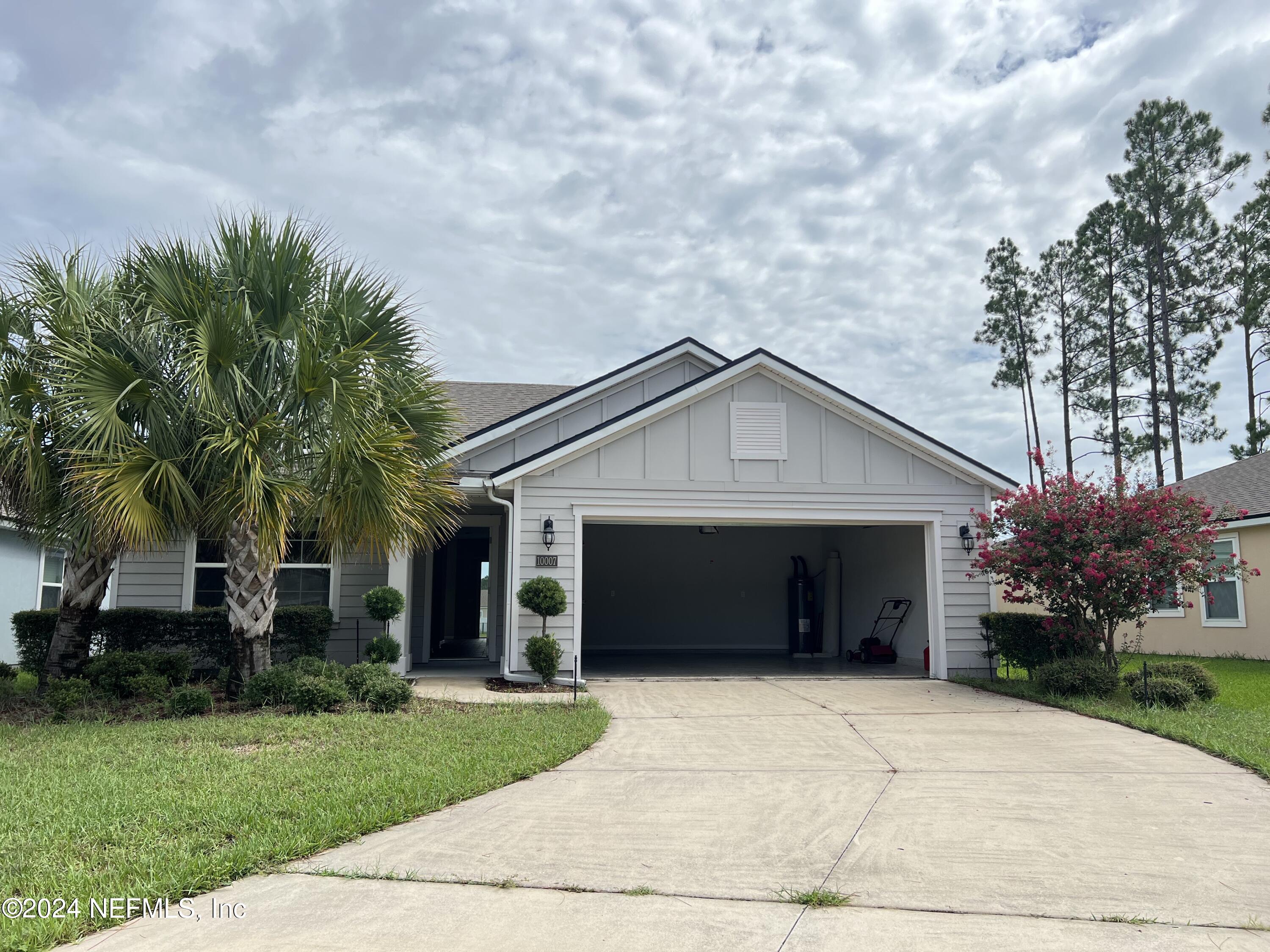 Andean Fox Dr, Jacksonville, FL 32222