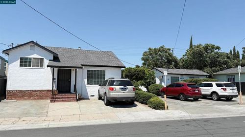 173 E 15th St, Pittsburg, CA, 94565-3802 | Card Image