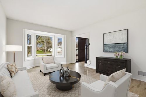 10749 Ashford Ave, Frankfort, IL, 60423-8518 | Card Image