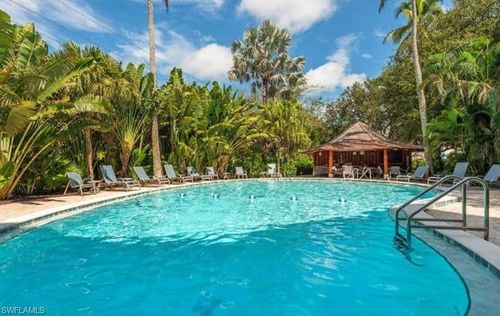 apt-304-1300 Gulf Shore Blvd, NAPLES, FL, 34102-4942 | Card Image