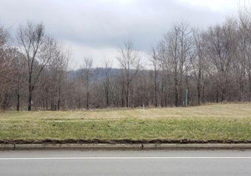 215 Broadway St, Middleville, MI, 49333-9345 | Card Image