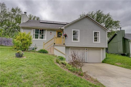 1708 N Lazy Branch Rd, Independence, MO, 64058-1262 | Card Image