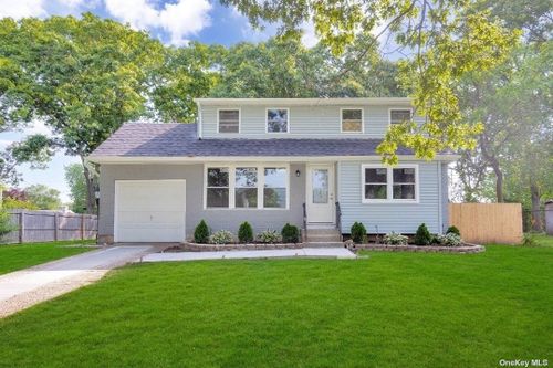 19 Clarkson Road, Centereach, NY, 11720 | Card Image