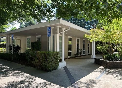 643 W East Ave, Chico, CA, 95926-7245 | Card Image