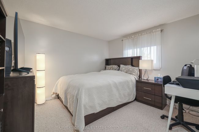 69 Janedale Cres, House other with 3 bedrooms, 2 bathrooms and 3 parking in Whitby ON | Image 20